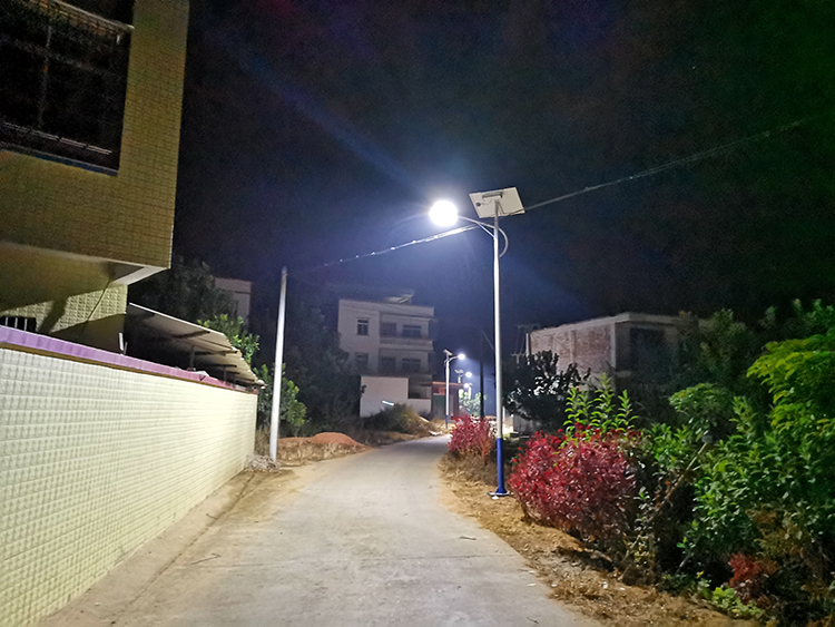 廣東太陽能路燈_新農村太陽能路燈_太陽能路燈